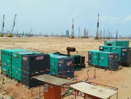 仁化柴油发电机组干式空气滤清器的维护成本高吗？